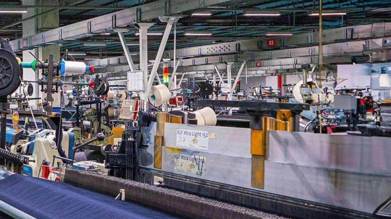 Dünya devlerine kumaş üretiyordu: Türkiye’nin 73 yıllık tekstil devi bugün kapandı, yüzlerce çalışan işsiz kaldı! 3